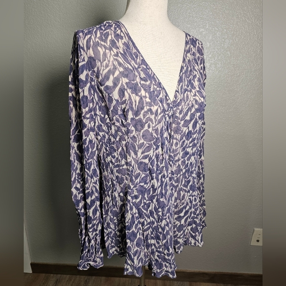 J-Jill Faux Wrap Crinkle Cloth, Crepe, Floral, V-Neck Rayon Blouse, Top Large - Picture 4 of 12